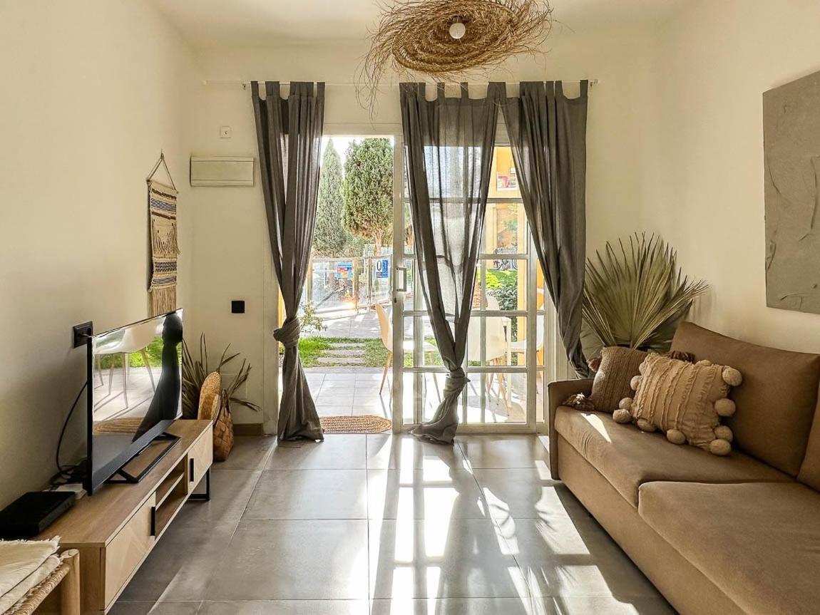 شقة ماسبالوماس  في Casa Buenavida - Coqueto Apartamento Reformado, Piscina Y Terraza المظهر الخارجي الصورة